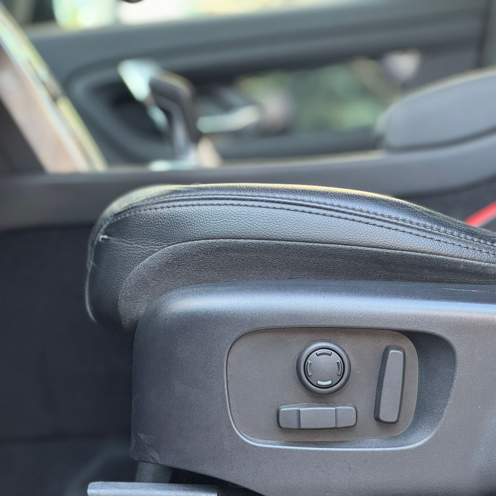 Land Rover-DISCOVERY-Discovery Sport SE 2.0 4x4 Aut./Flex