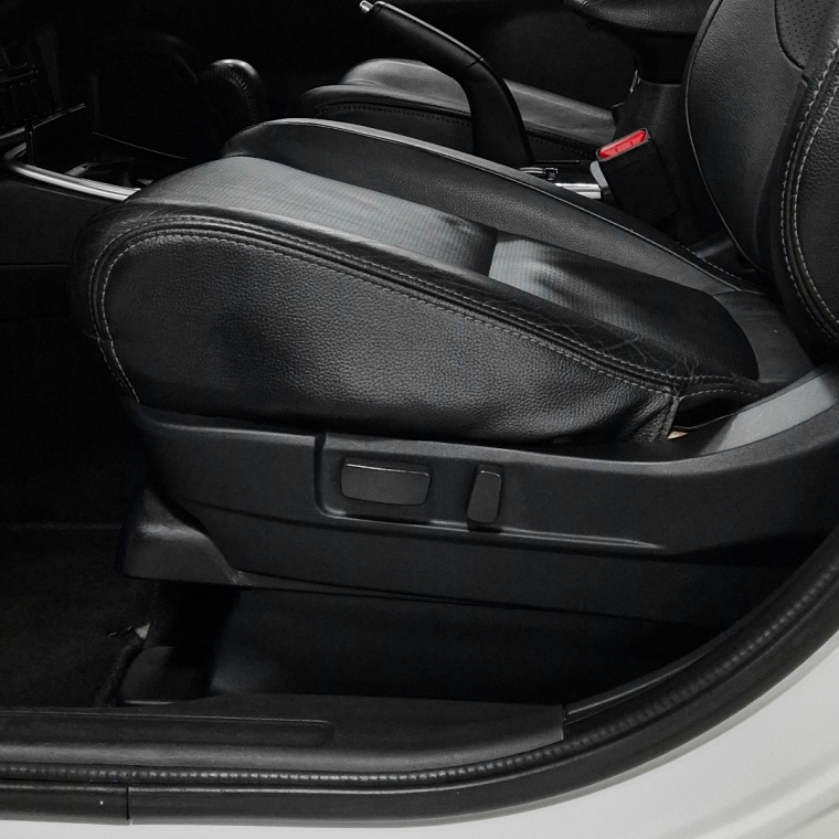 Mitsubishi-OUTLANDER-2.0 COMFORT 16V GASOLINA 4P AUTOMÁTICO