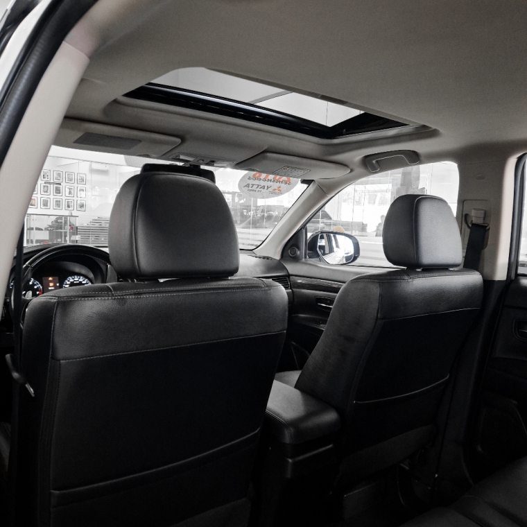 Mitsubishi-OUTLANDER-2.0 COMFORT 16V GASOLINA 4P AUTOMÁTICO