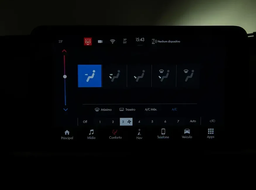 Ar-condicionado automático digital