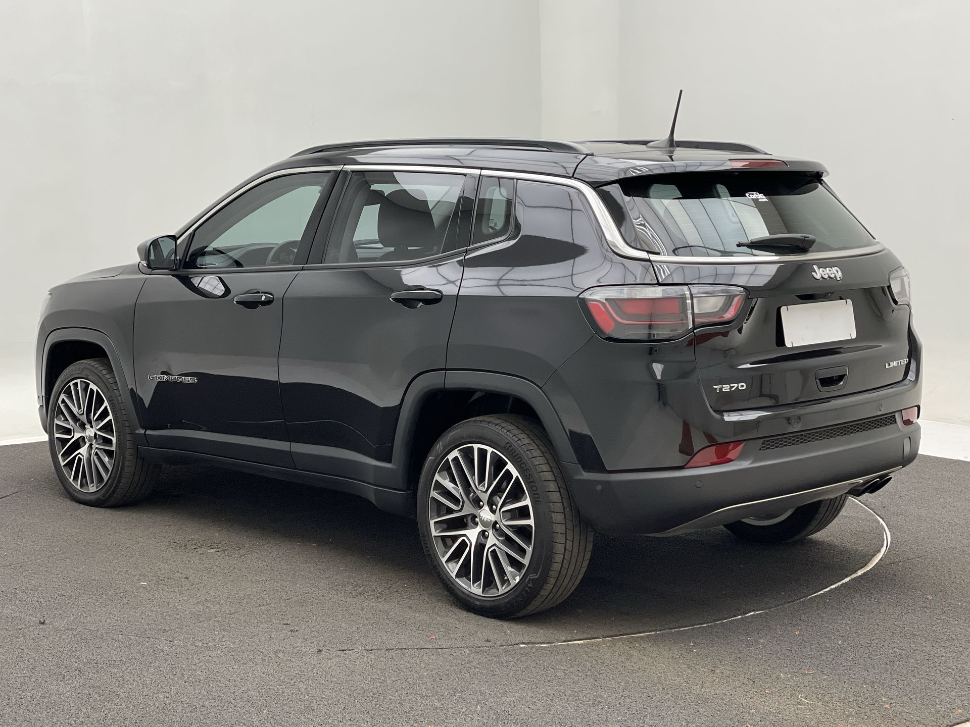 Jeep-COMPASS-COMPASS LIMITED T270 1.3 TB 4x2 Flex Aut