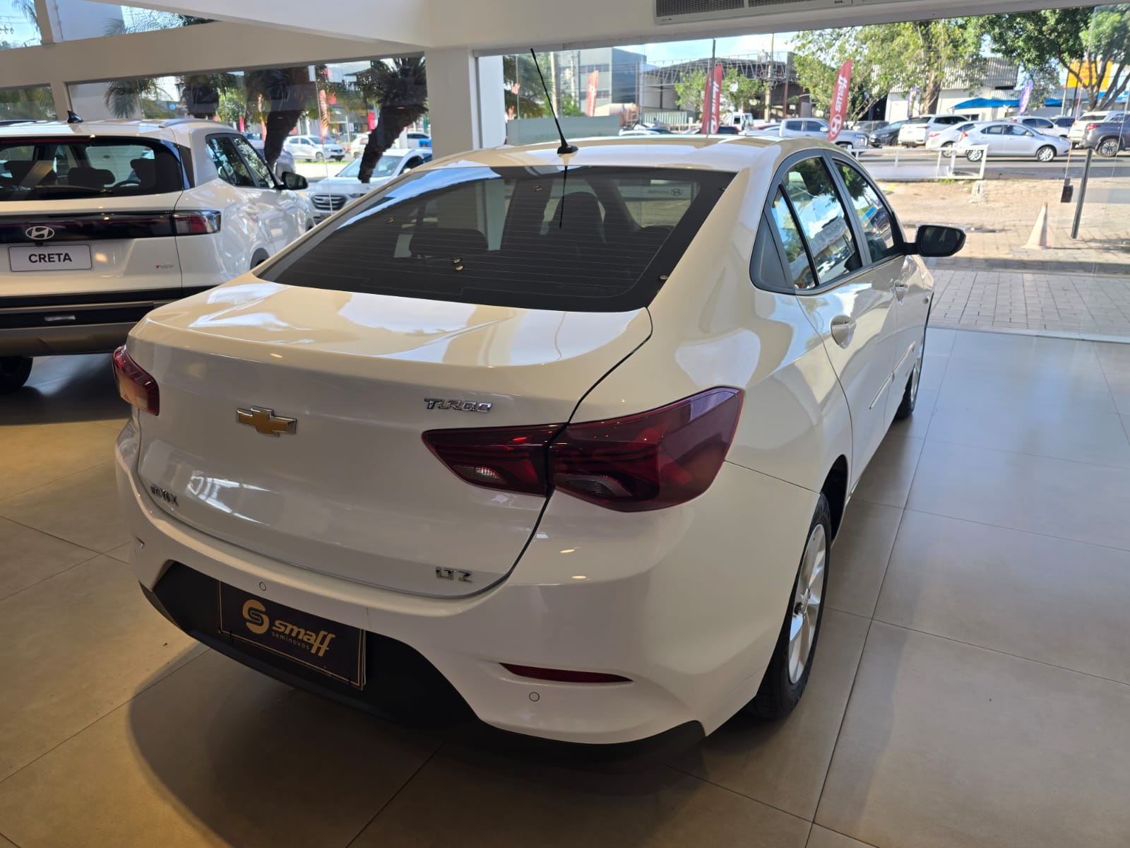 GM - Chevrolet-ONIX-ONIX SEDAN Plus LTZ 1.0 12V TB Flex Aut.