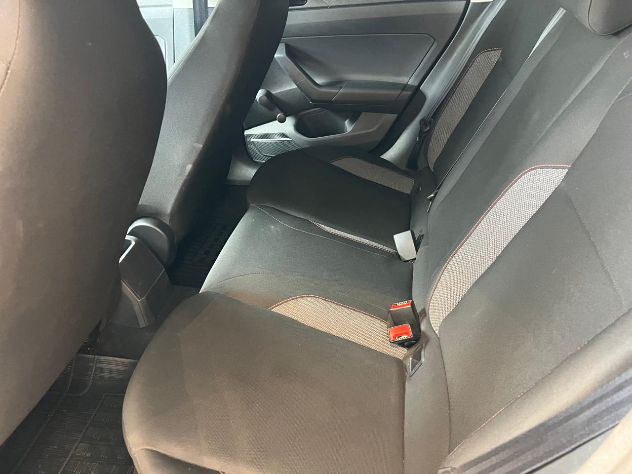 VW - Volkswagen-Polo-Polo Track 1.0 Flex 12V 5p