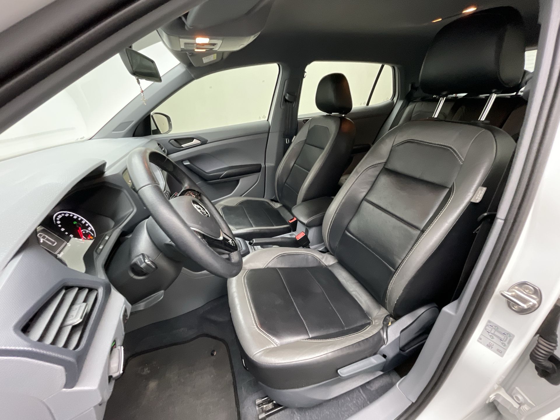 T-Cross 200 TSI 1.0  Flex 12V 5p Aut.