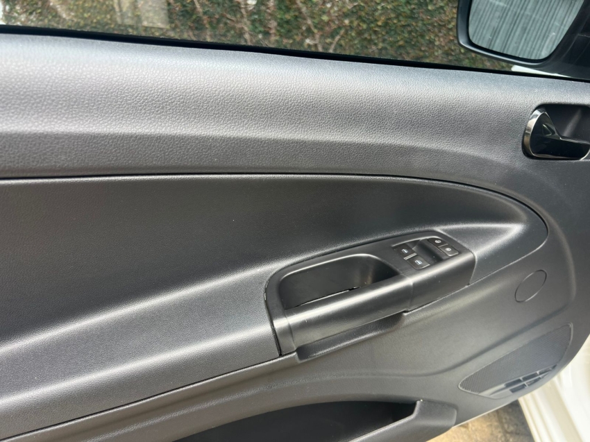 VW - Volkswagen-SAVEIRO-1.6 MSI ROBUST CS 8V FLEX 2P MANUAL