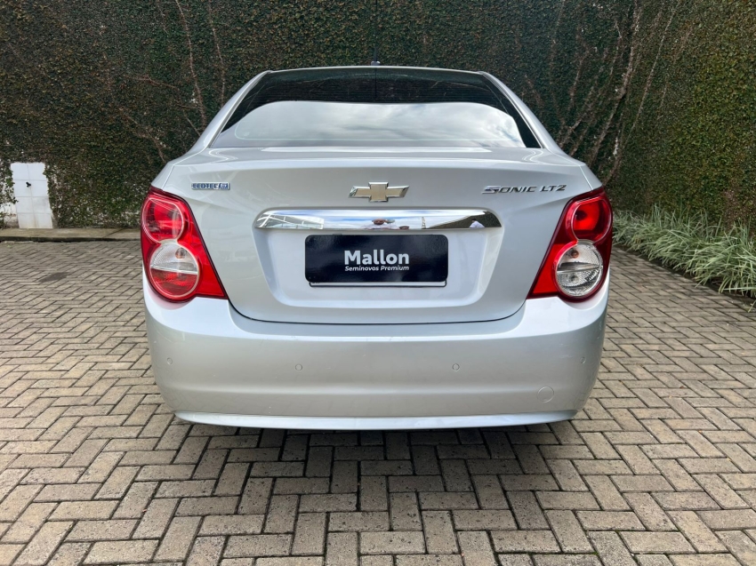 GM - Chevrolet-SONIC-1.6 LTZ SEDAN 16V FLEX 4P AUTOMÁTICO