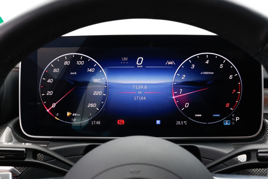 Mercedes-Benz-C 300-2.0 EQ BOOST HÍBRIDO AMG LINE 9G-TRONIC