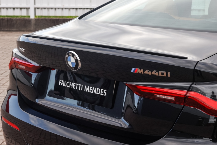 BMW-M 440i-3.0 I6 TWINTURBO GASOLINA COUPÉ STEPTRONIC