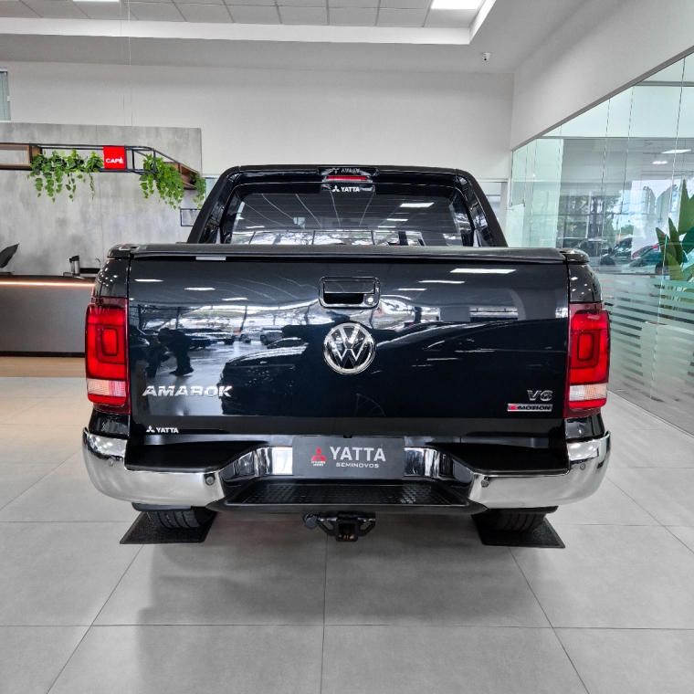 VW - Volkswagen-AMAROK-3.0 V6 TDI DIESEL HIGHLINE EXTREME CD 4MOTION AUTOMÁTICO