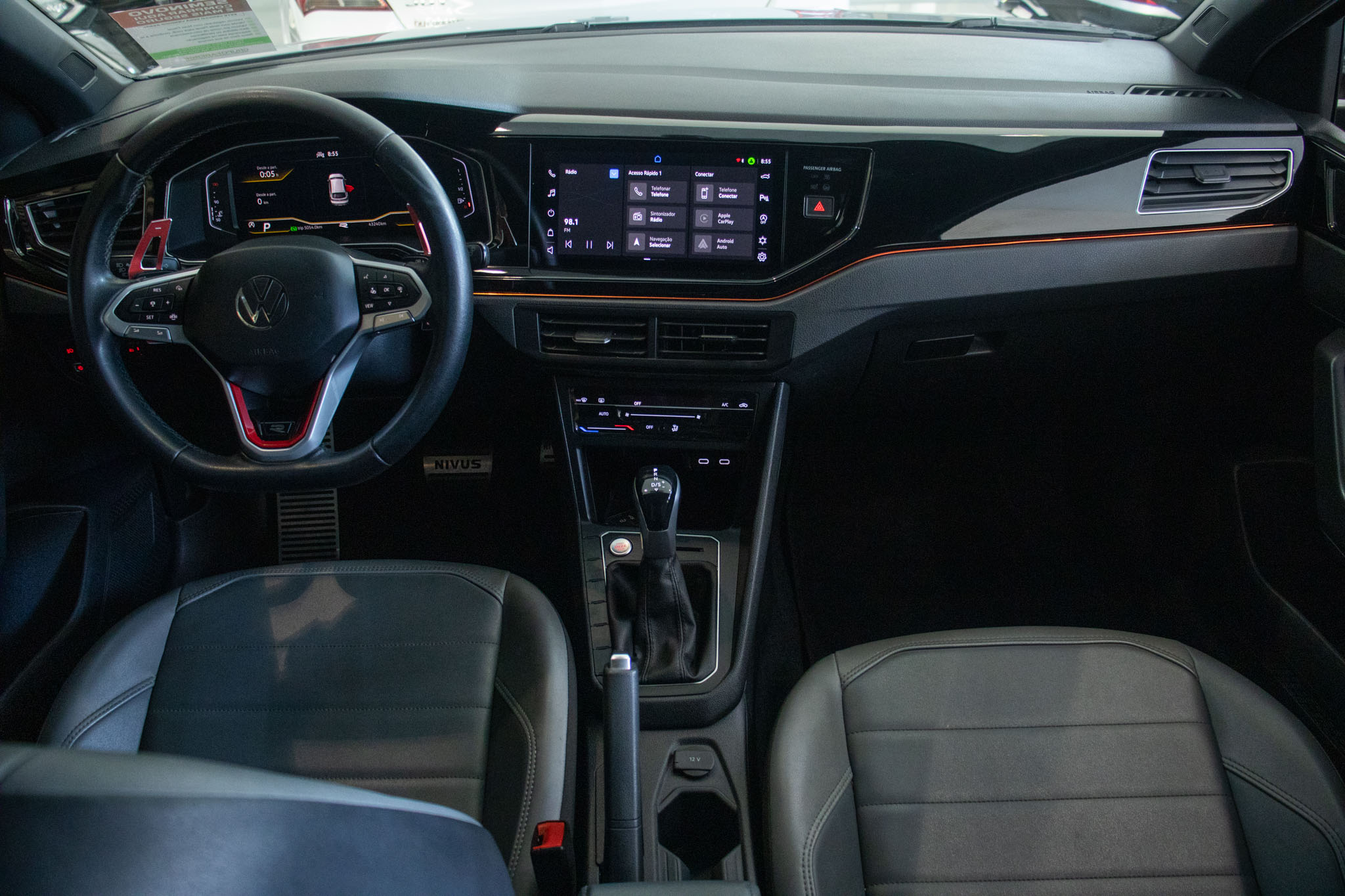 VW - Volkswagen-Nivus-Nivus Highline 1.0 200 TSI Flex Aut.