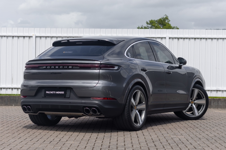 Porsche-CAYENNE-3.0 V6 E-HYBRID COUPÉ AWD