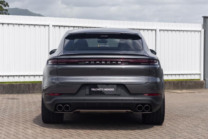 Porsche-CAYENNE-3.0 V6 E-HYBRID COUPÉ AWD