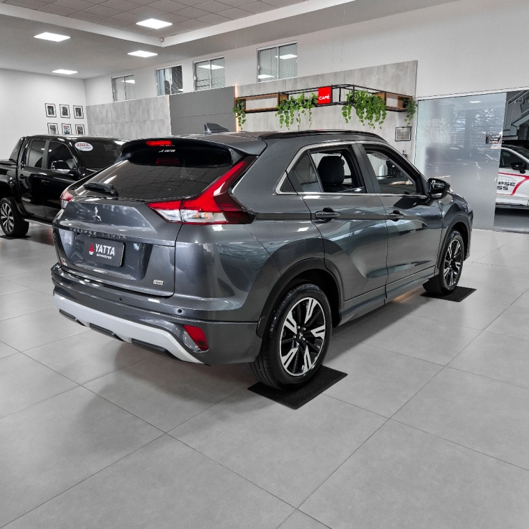 Mitsubishi-ECLIPSE CROSS-1.5 MIVEC TURBO GASOLINA HPE CVT