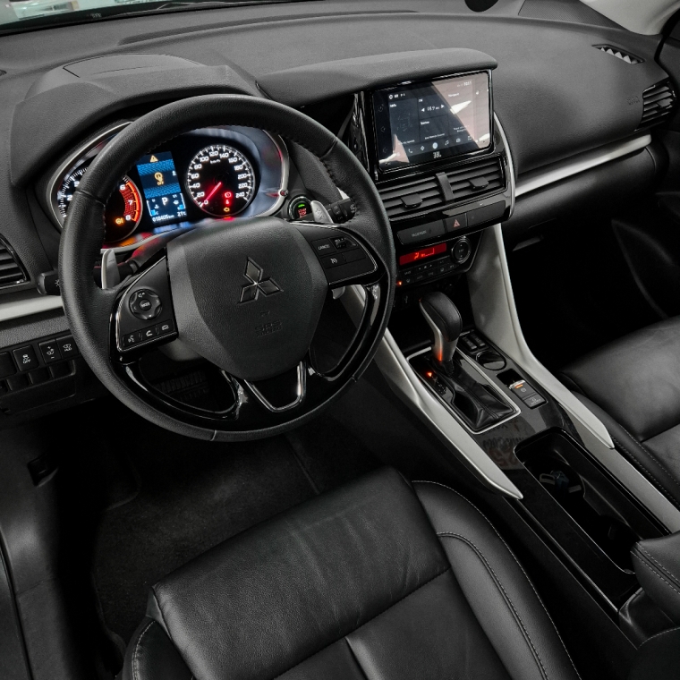 Mitsubishi-ECLIPSE CROSS-1.5 MIVEC TURBO GASOLINA HPE CVT