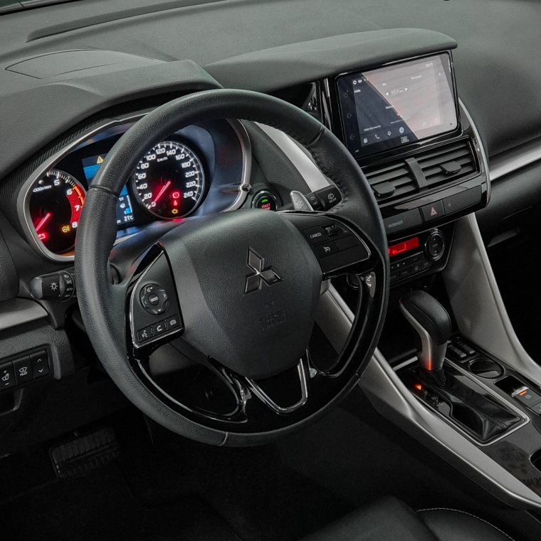 Mitsubishi-ECLIPSE CROSS-1.5 MIVEC TURBO GASOLINA HPE CVT