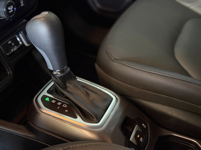 Jeep-RENEGADE-1.8 16V FLEX LIMITED 4P AUTOMÁTICO