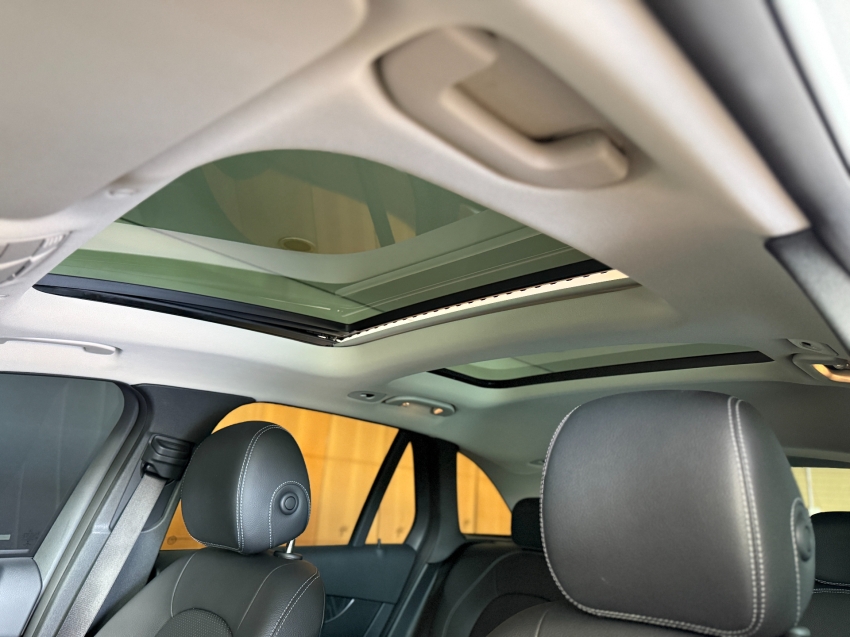 Mercedes-Benz-GLC 220d-2.0 TURBO DIESEL ENDURO 9G-TRONIC