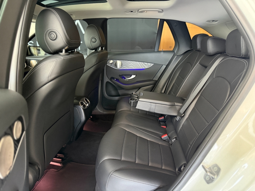 Mercedes-Benz-GLC 220d-2.0 TURBO DIESEL ENDURO 9G-TRONIC