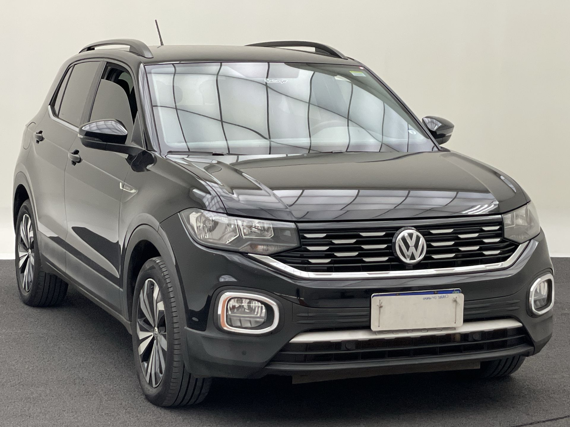 VW - Volkswagen-T-Cross-T-CROSS 1.0 200 TSI TOTAL FLEX AUT.