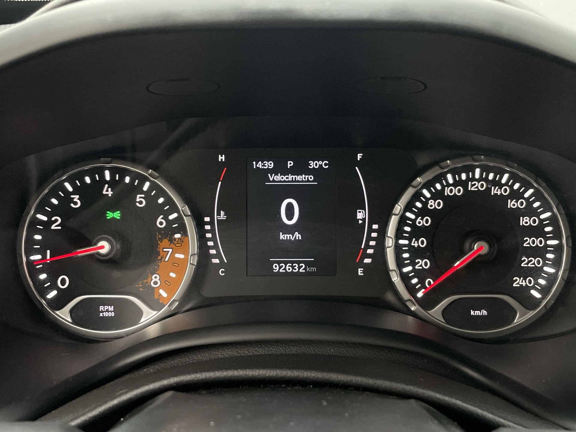 Renegade Sport 1.8 4x2 Flex 16V Aut.