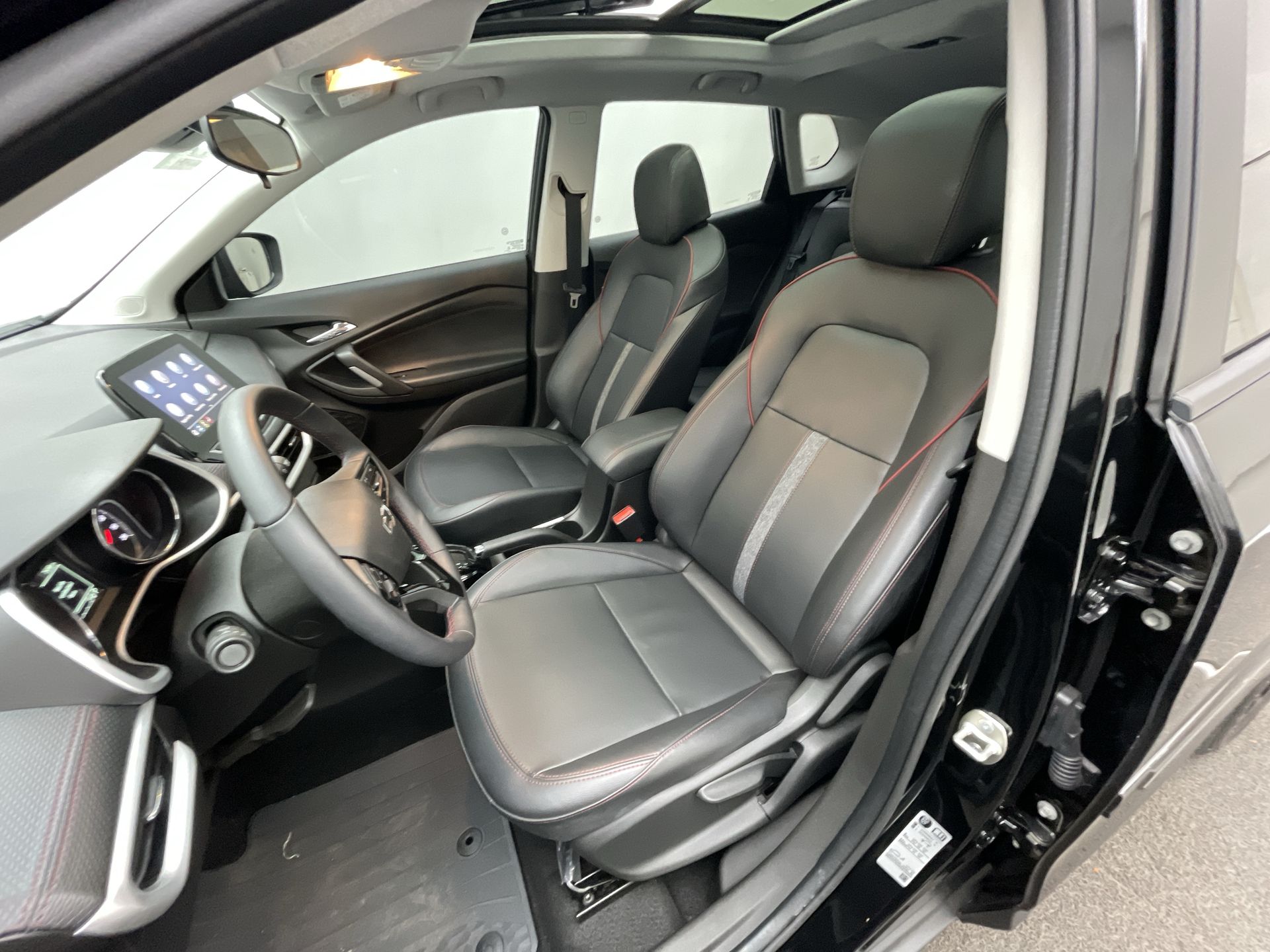 TRACKER RS 1.2 Turbo 12V Flex Aut.