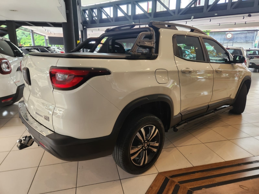 Fiat-TORO-1.3 TURBO 270 FLEX FREEDOM AT6