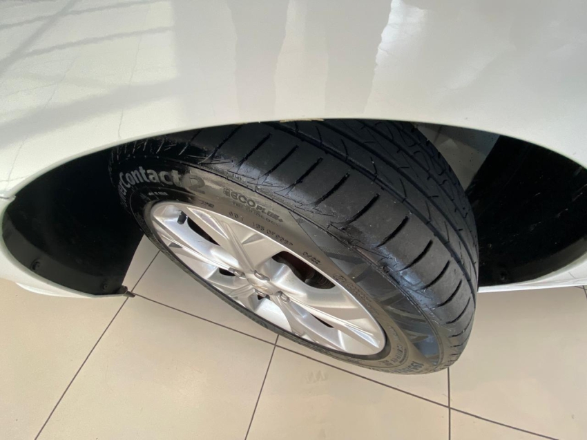 GM - Chevrolet-ONIX-1.0 TURBO FLEX PLUS LTZ MANUAL