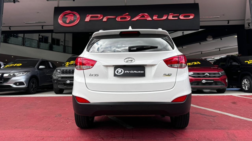 Hyundai-IX35-2.0 MPFI GL 16V FLEX 4P AUTOMÁTICO