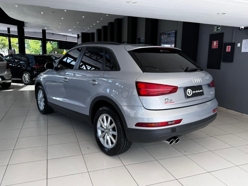 Audi-Q3-1.4 TFSI AMBIENTE FLEX 4P S TRONIC