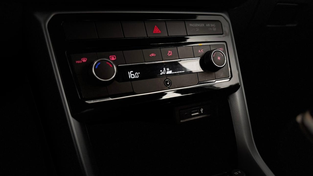 VW - Volkswagen-T-CROSS-1.0 200 TSI TOTAL FLEX COMFORTLINE AUTOMÁTICO