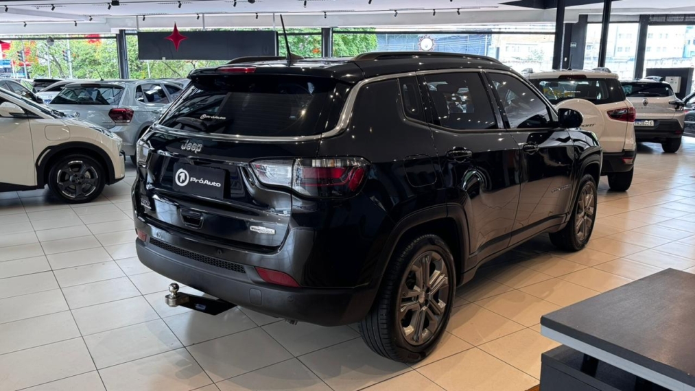 Jeep-COMPASS-1.3 T270 TURBO FLEX LONGITUDE AT6