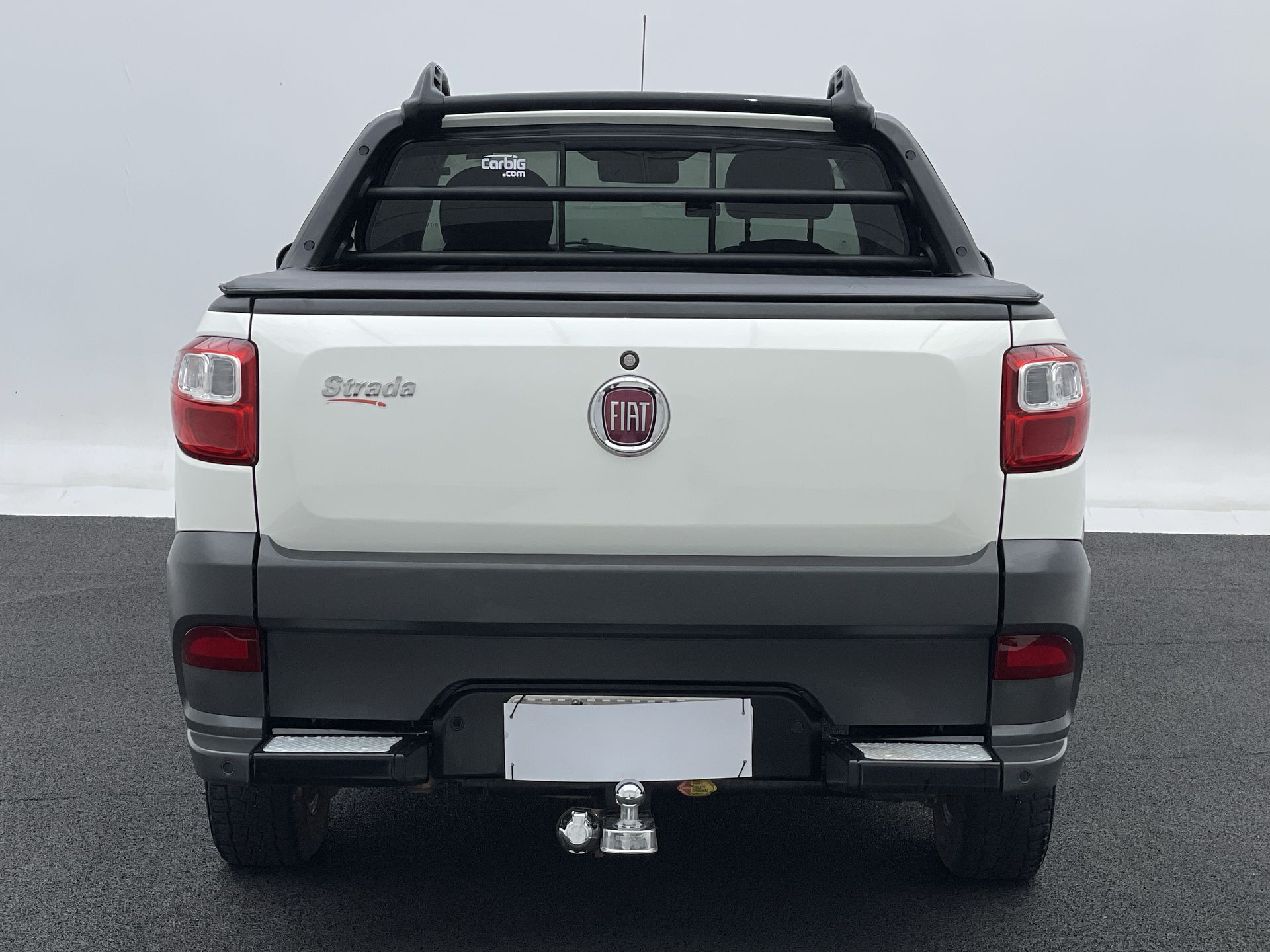 Strada Freedom 1.4 Flex 8V CD