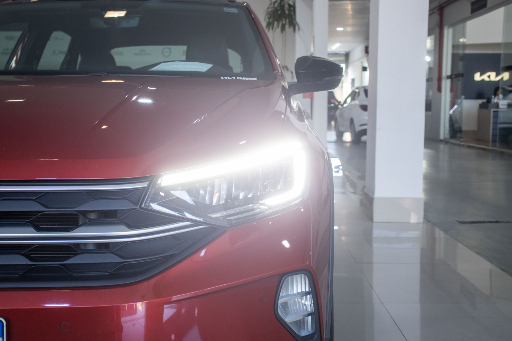 VW - Volkswagen-Nivus-Nivus Highline 1.0 200 TSI Flex Aut.