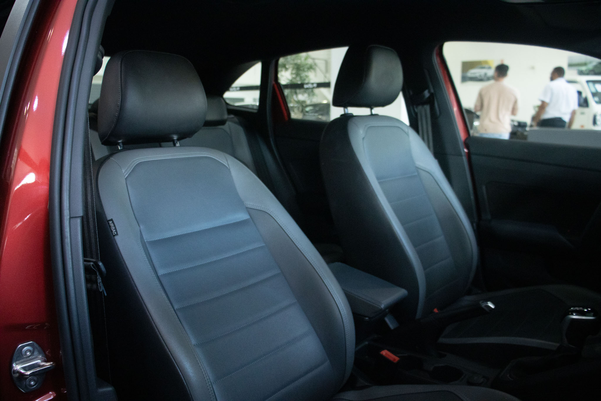 VW - Volkswagen-Nivus-Nivus Highline 1.0 200 TSI Flex Aut.