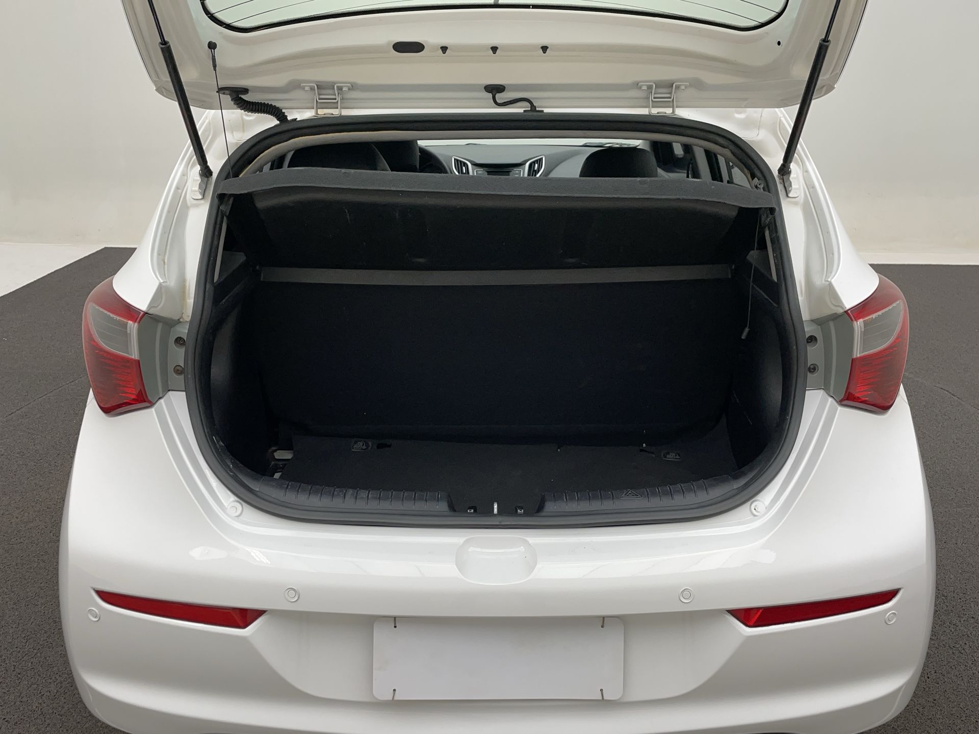 Hyundai-HB20-HB20 C./C.Plus/C.Style 1.6 Flex 16V Mec.