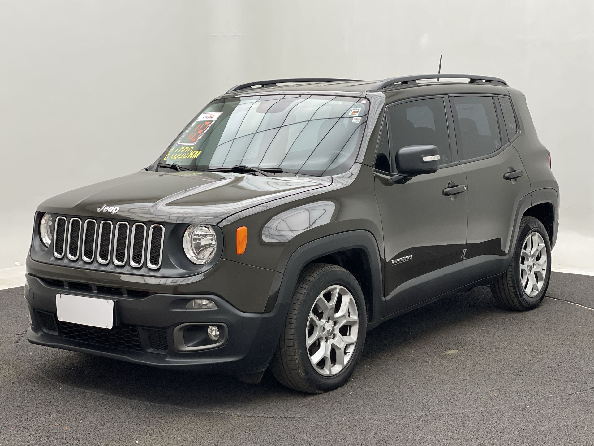 Renegade Sport 1.8 4x2 Flex 16V Aut.