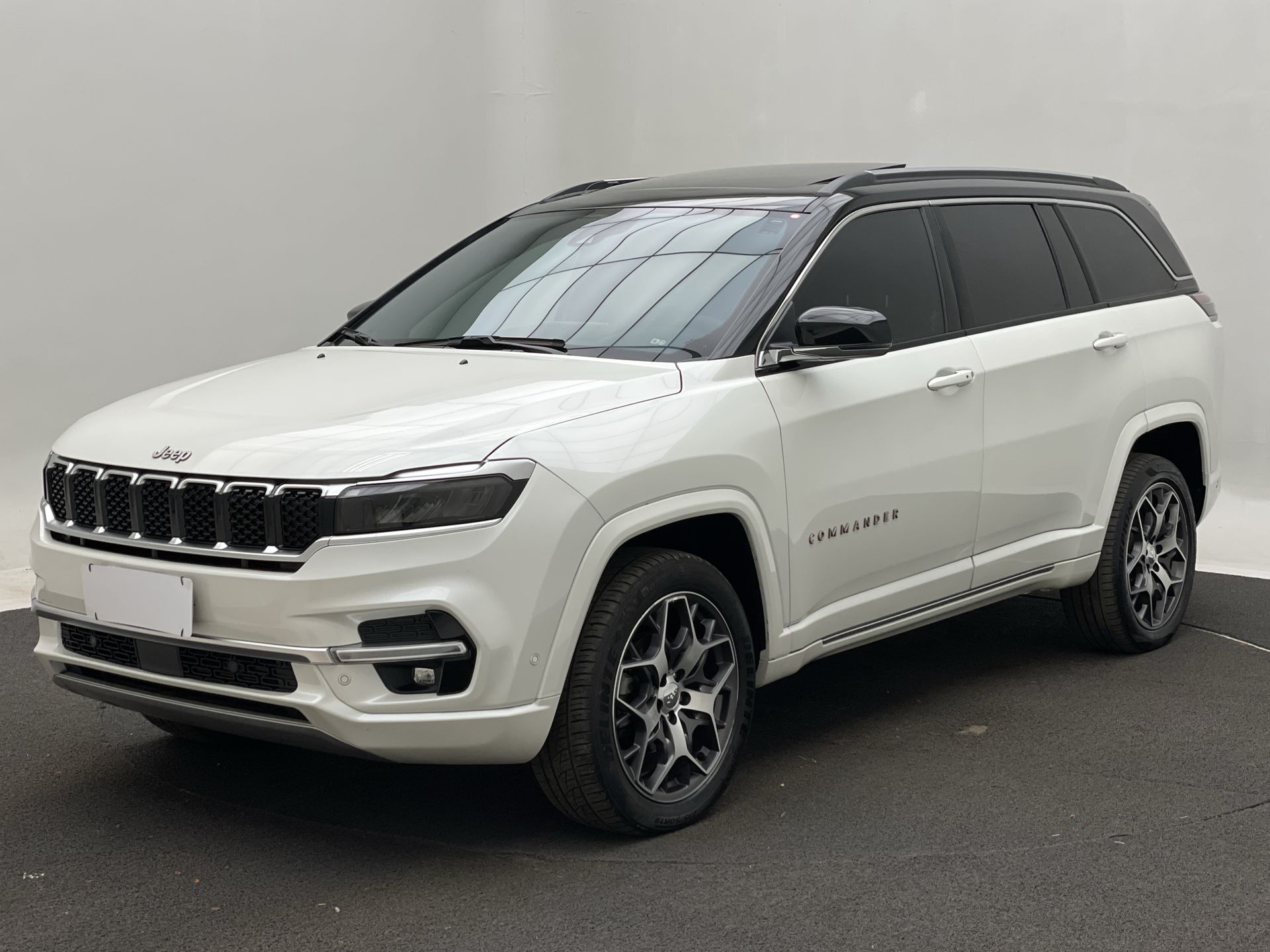 Commander Overl. TD380 2.0 4x4 Die. Aut.