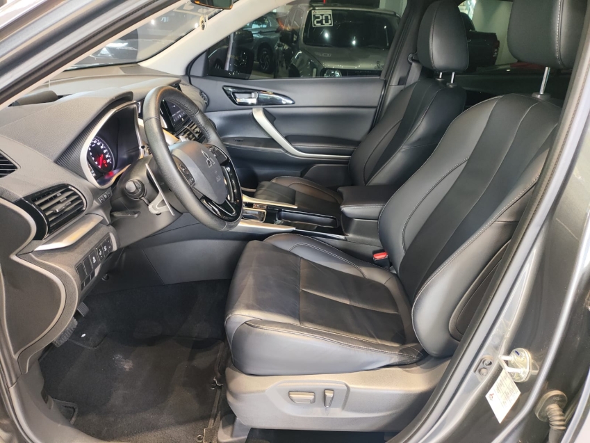 Mitsubishi-ECLIPSE CROSS-1.5 MIVEC TURBO GASOLINA HPE CVT