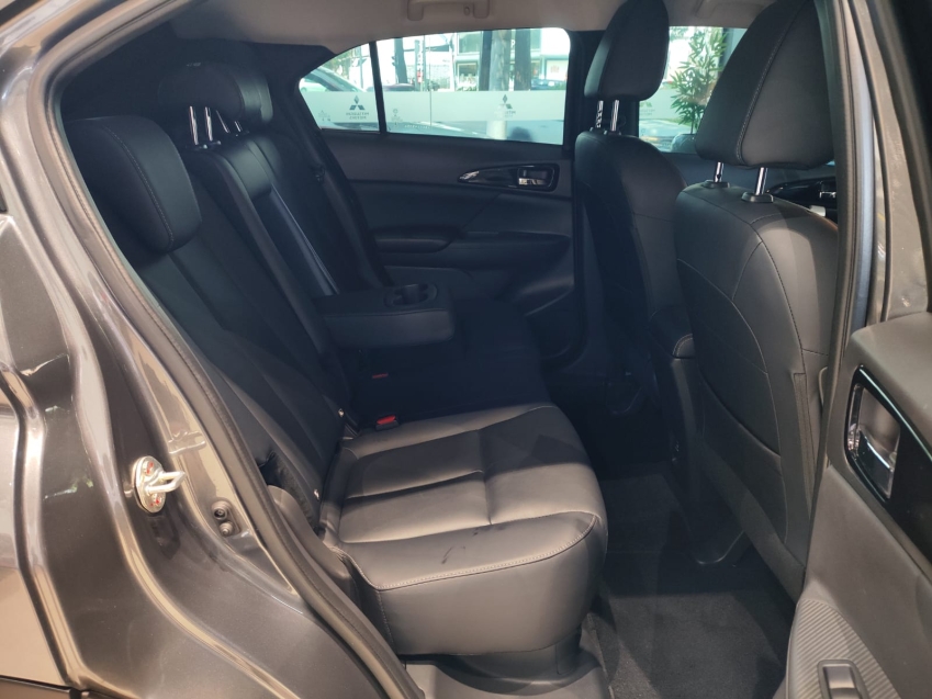 Mitsubishi-ECLIPSE CROSS-1.5 MIVEC TURBO GASOLINA HPE CVT