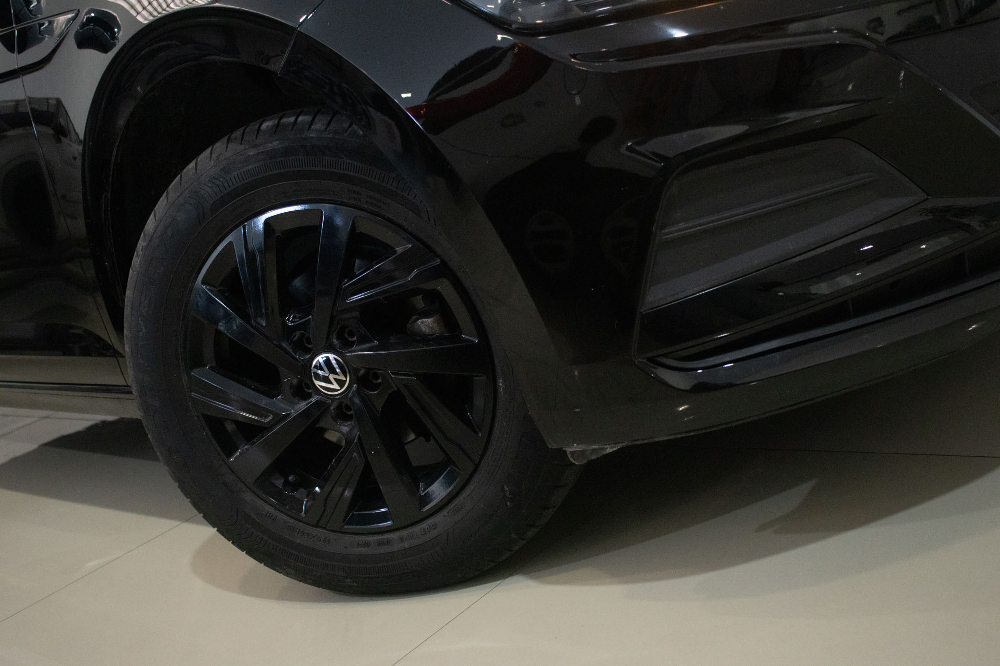 VW - Volkswagen-VIRTUS-VIRTUS Sense 1.6 Flex 16V 5p Aut.