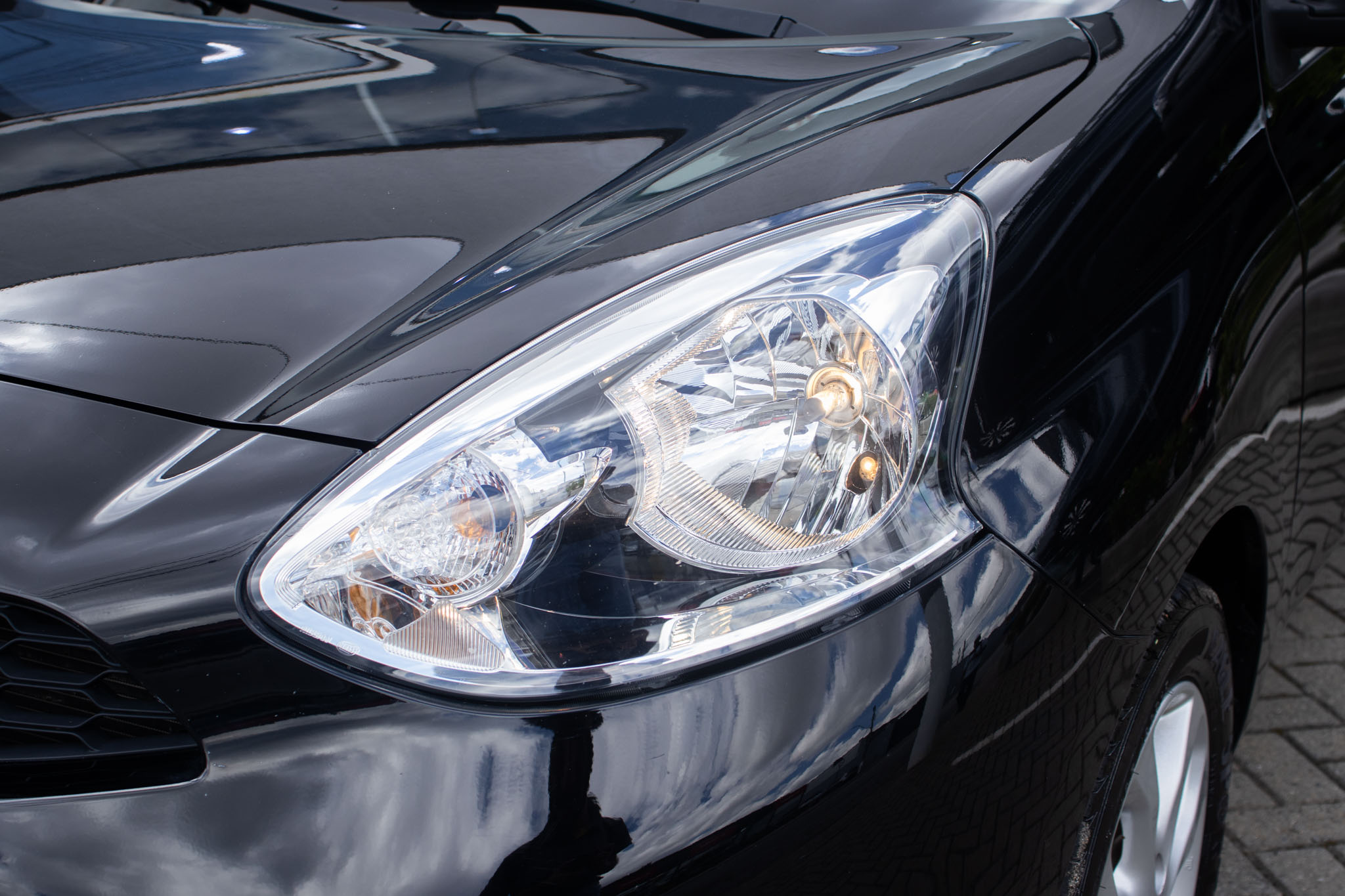 Nissan-MARCH-MARCH 10SV