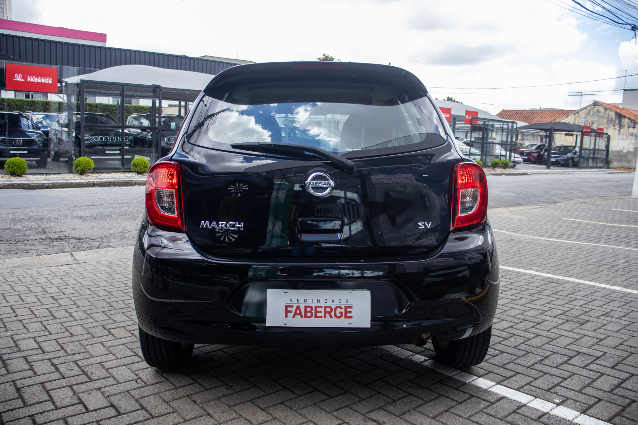 Nissan-MARCH-MARCH 10SV