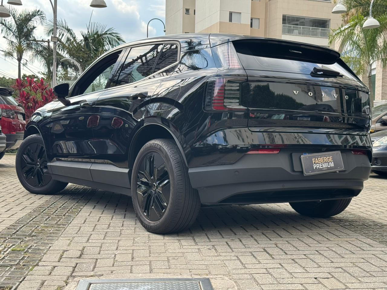 Volvo-EX30-EX30 E60 Core (Elétrico)