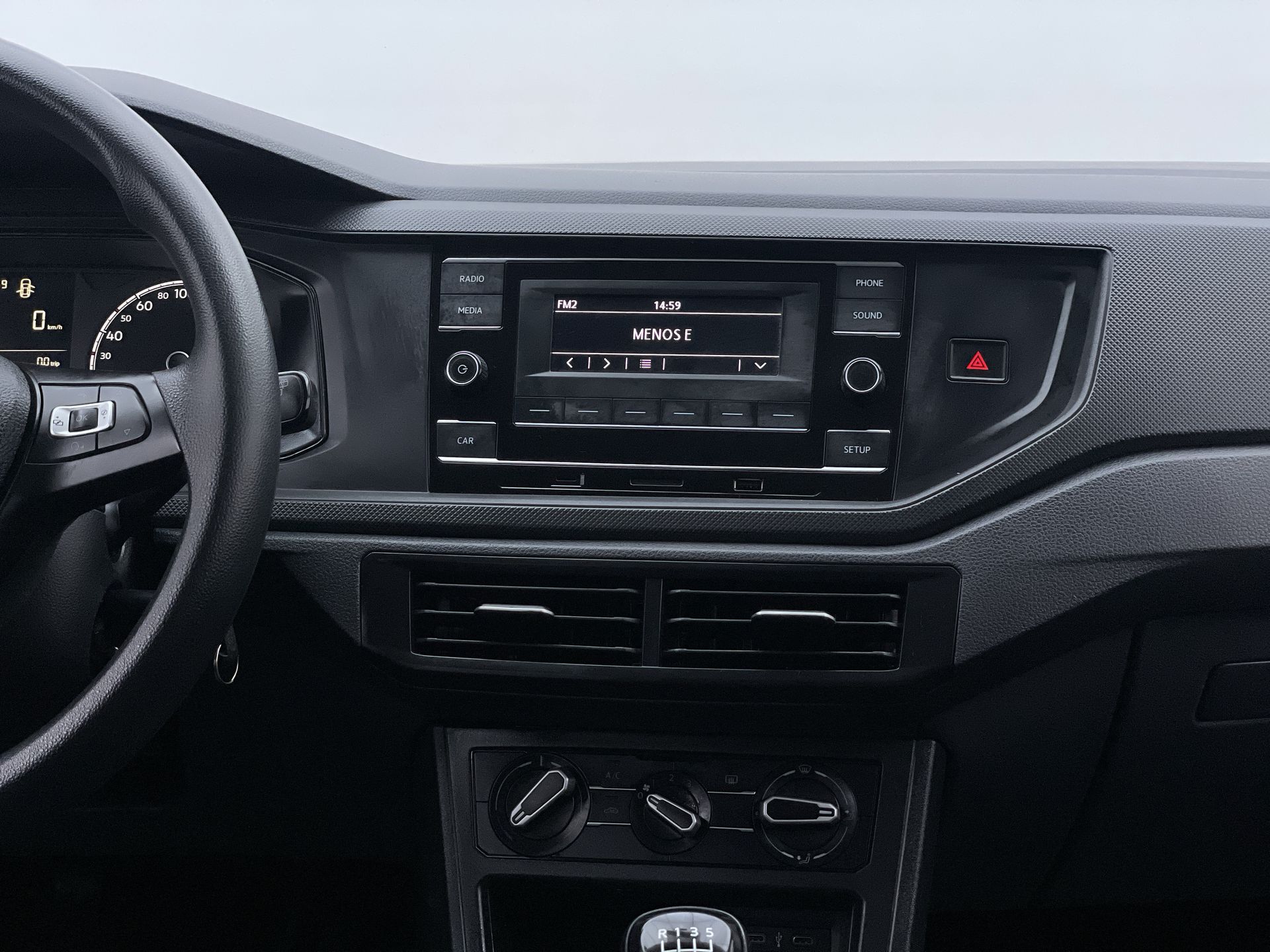 Polo Track 1.0 Flex 12V 5p