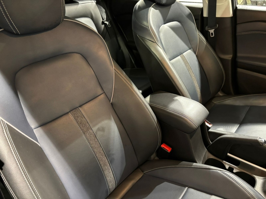 GM - Chevrolet-TRACKER-1.2 TURBO FLEX PREMIER AUTOMÁTICO