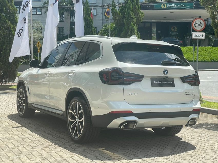 BMW-X3-2.0 16V HÍBRIDO X LINE XDRIVE30E STEPTRONIC