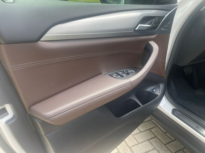 BMW-X3-2.0 16V HÍBRIDO X LINE XDRIVE30E STEPTRONIC