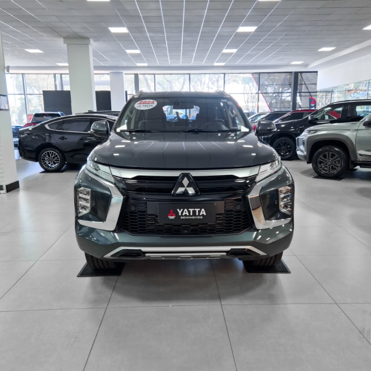 Mitsubishi-PAJERO SPORT-2.4 16V MIVEC TURBO DIESEL LEGEND AWD AUTOMÁTICO