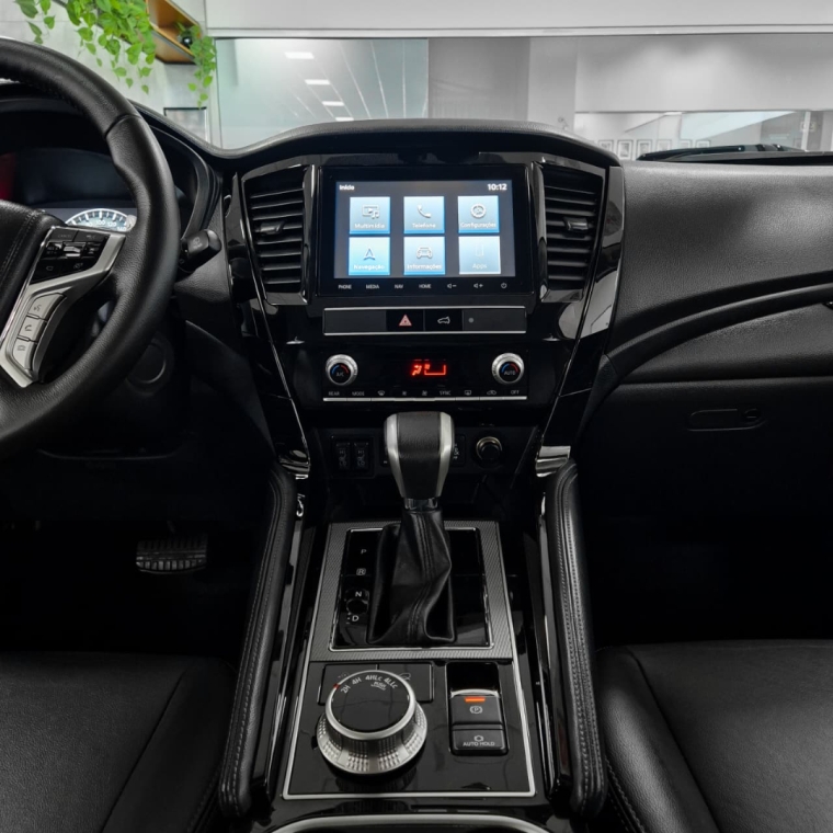 Mitsubishi-PAJERO SPORT-2.4 16V MIVEC TURBO DIESEL LEGEND AWD AUTOMÁTICO