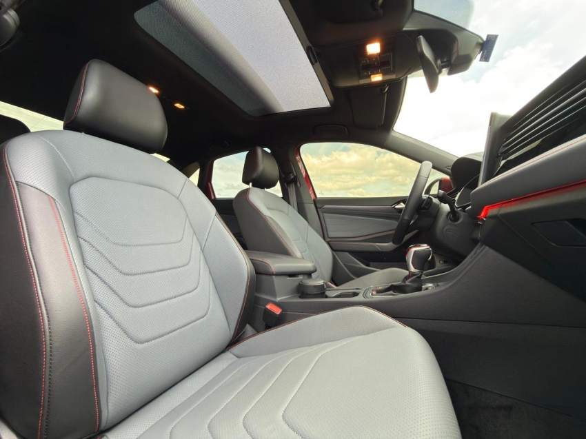 VW - Volkswagen-JETTA-2.0 350 TSI GASOLINA GLI DSG